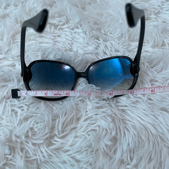 Gorgeous Tod’s oversized sunglasses - Picture 7 of 13